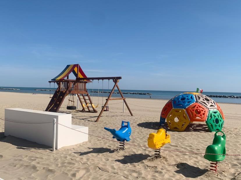 Camping Norina Pesaro Ngoại thất bức ảnh